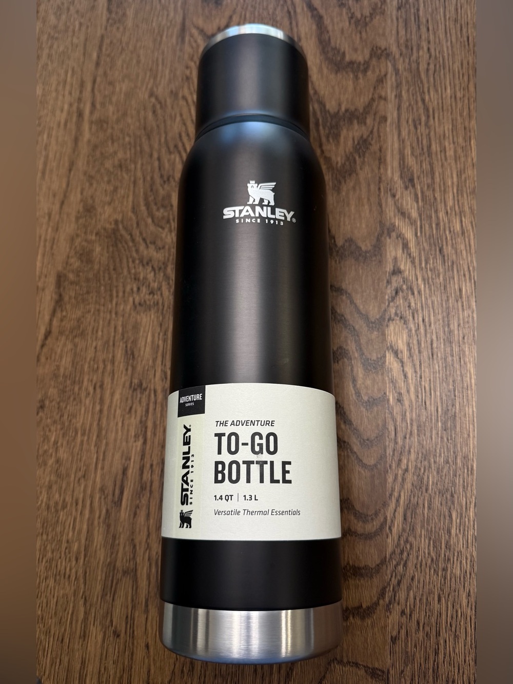 STANLEY Adventure To-Go Bottle 1.4QT / 1.3L – Gun Metal- BRAND NEW